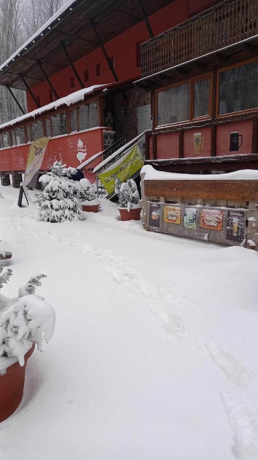 Chata Korenný vrch Pezinská Baba Pezinok Exteriér fotografie
